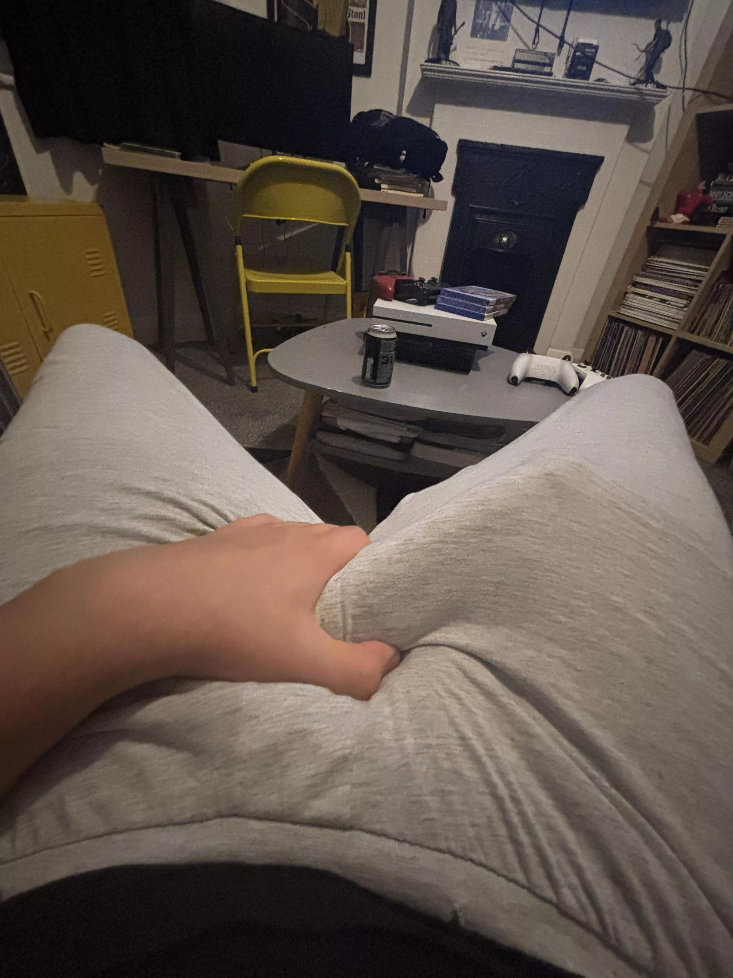 Dm me and I’ll take them off 