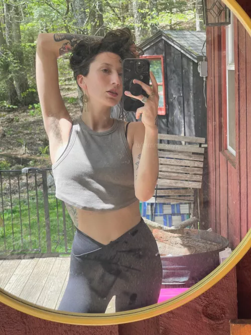 hope you zoom on the pits ;)