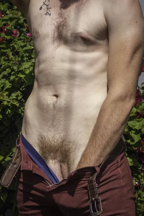 I wanna see your face buried in my pubes