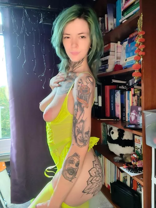 im so pale it looks even brigher