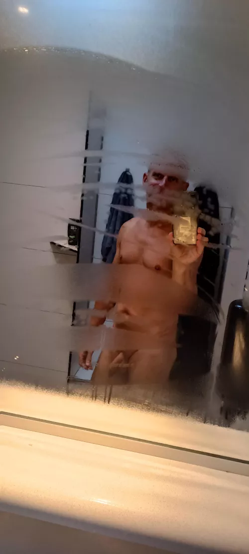 In Dutch Camping Shower