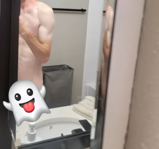 It's season of spooks, so, trick or treat? 👻