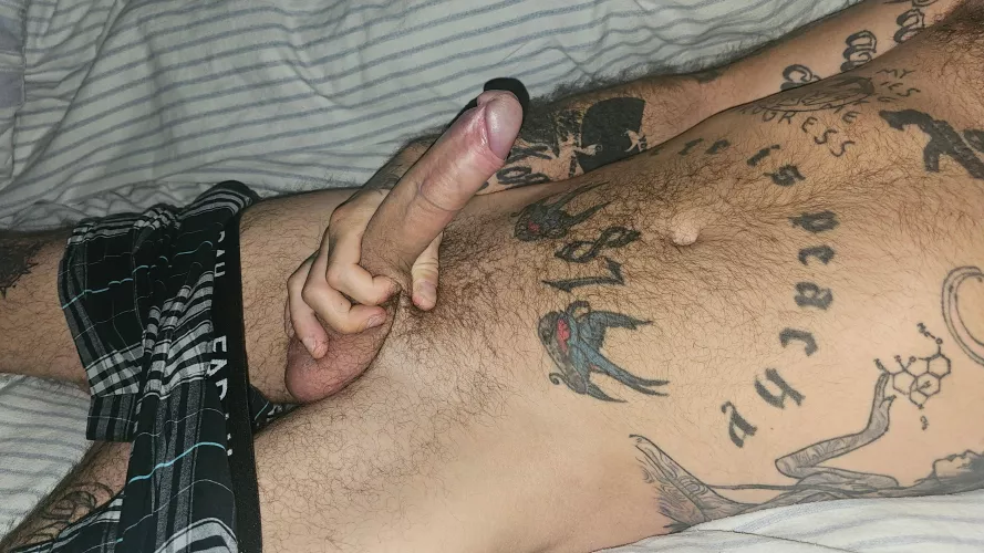 Just outta the shower. Fuck I'm horny 