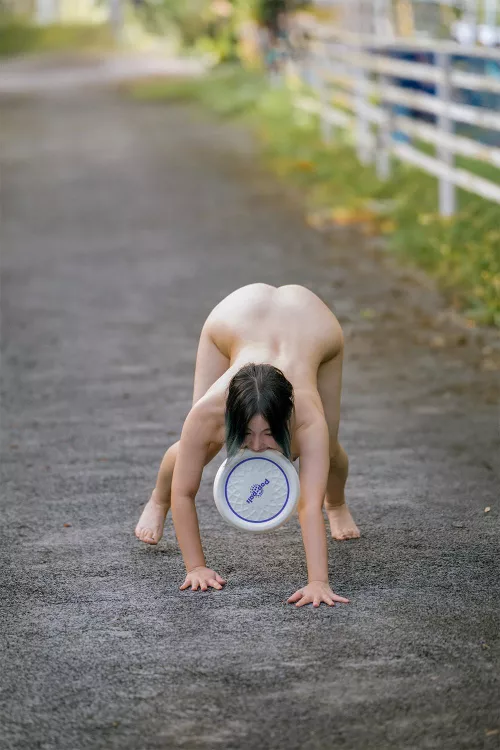 Would you like to play frisbee with me?