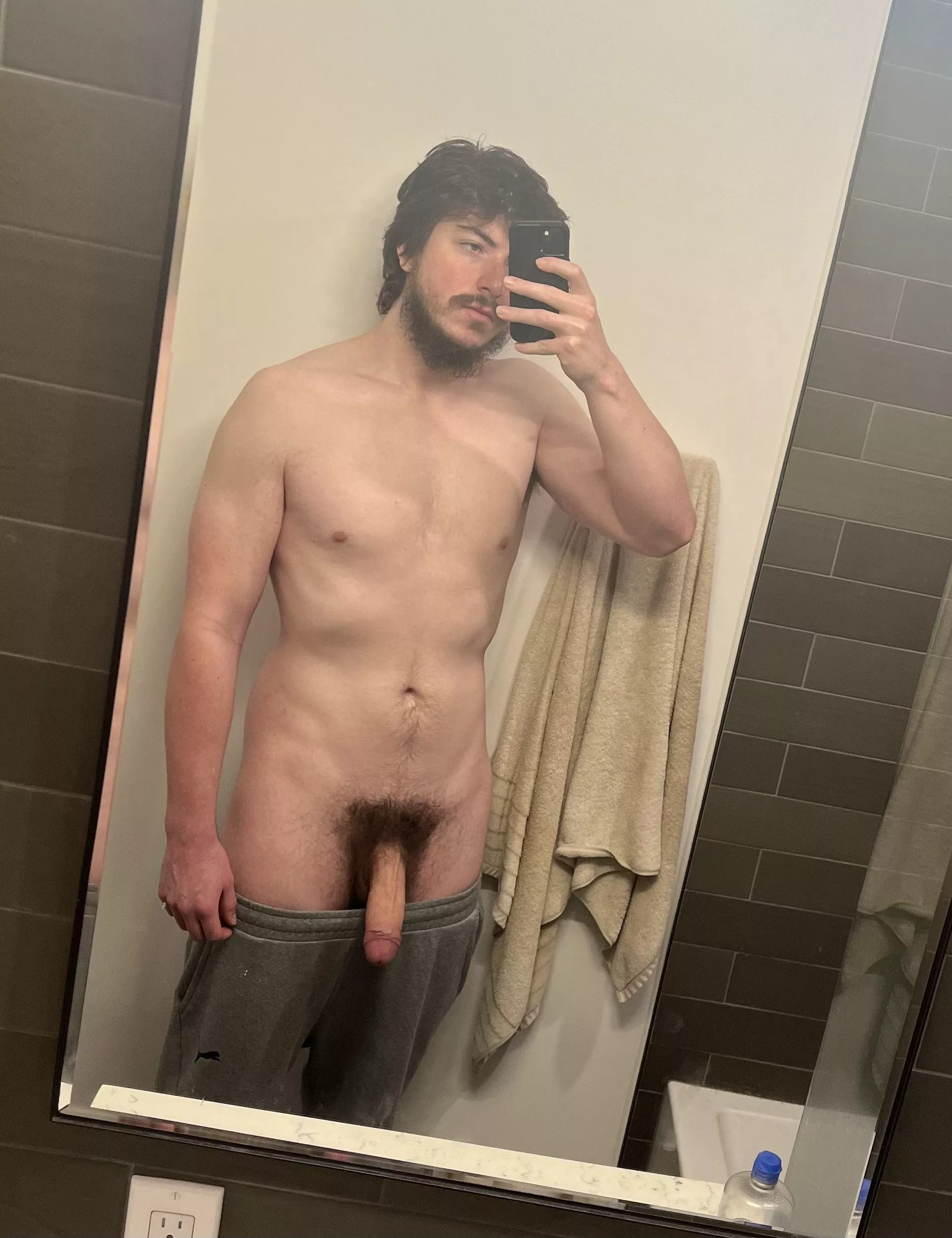 23y/o 6’5