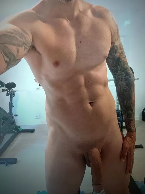 Almost everything is better naked