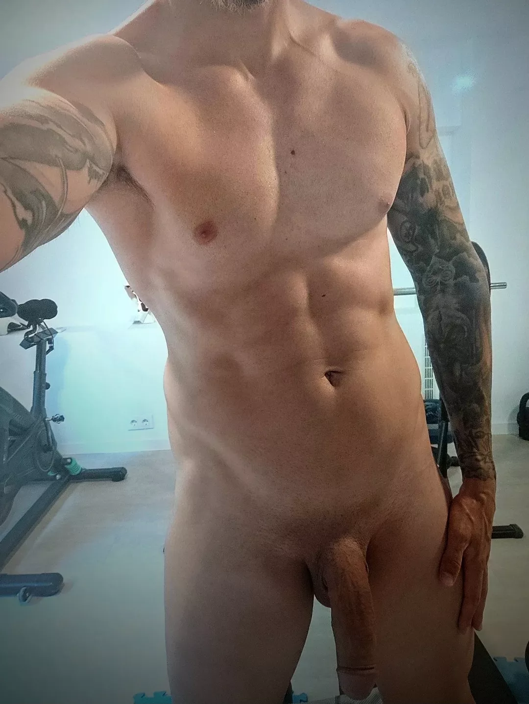 Almost everything is better naked