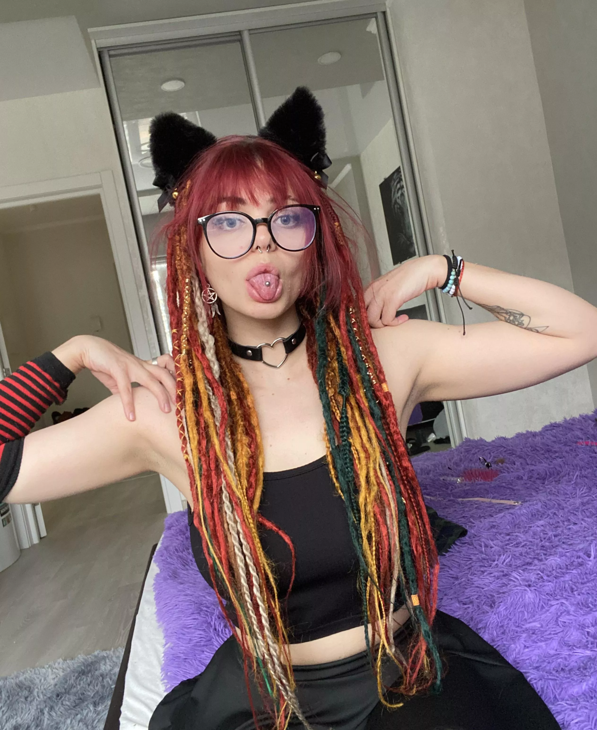 Domesticate this cat girl or keep me wild