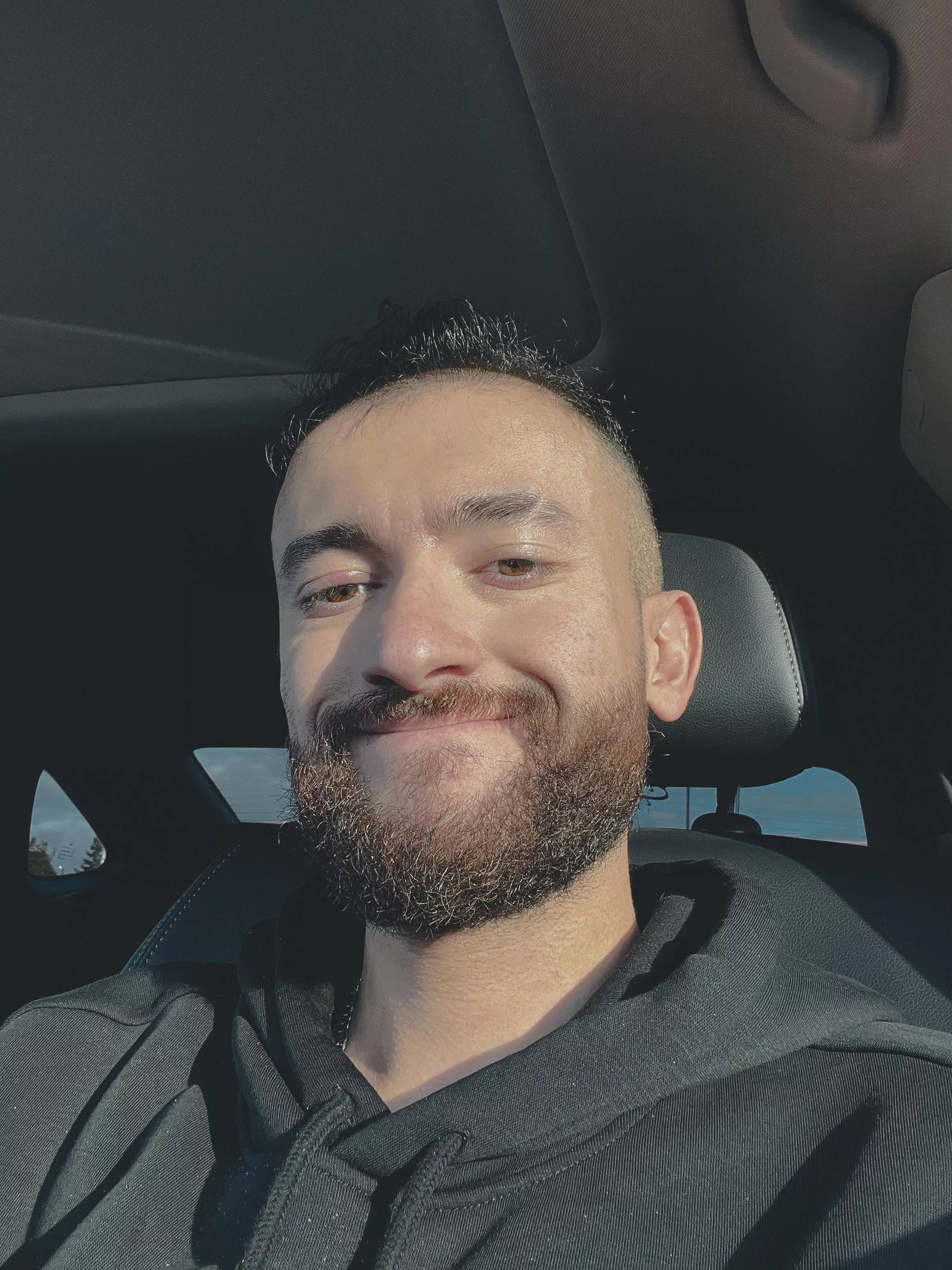 Hope you beautiful men out there have a wonderful day 😊