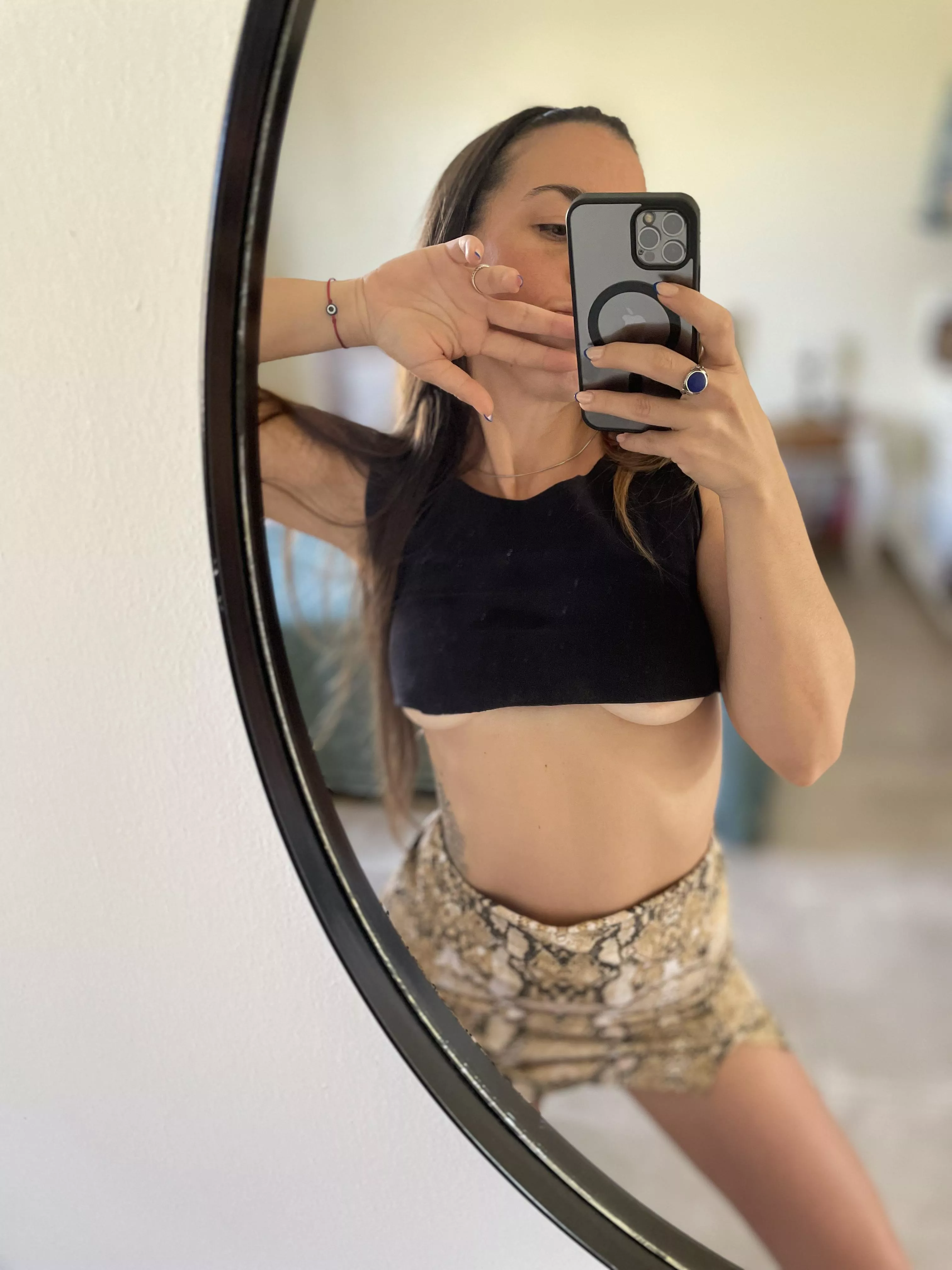 I know you would like to look up my skirt