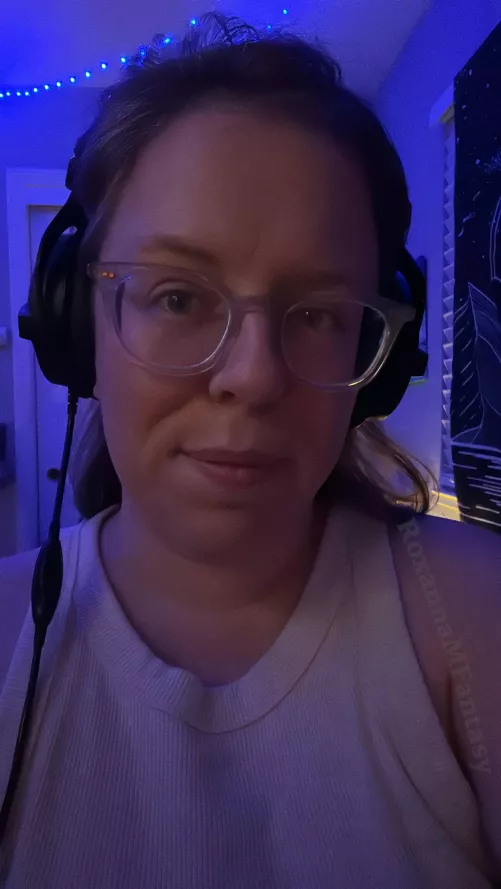 You can't see it in my glasses, but I was playing Space Marine 2