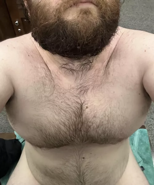 6am and im already done with the gym and showered 🧼 🐻 💪 