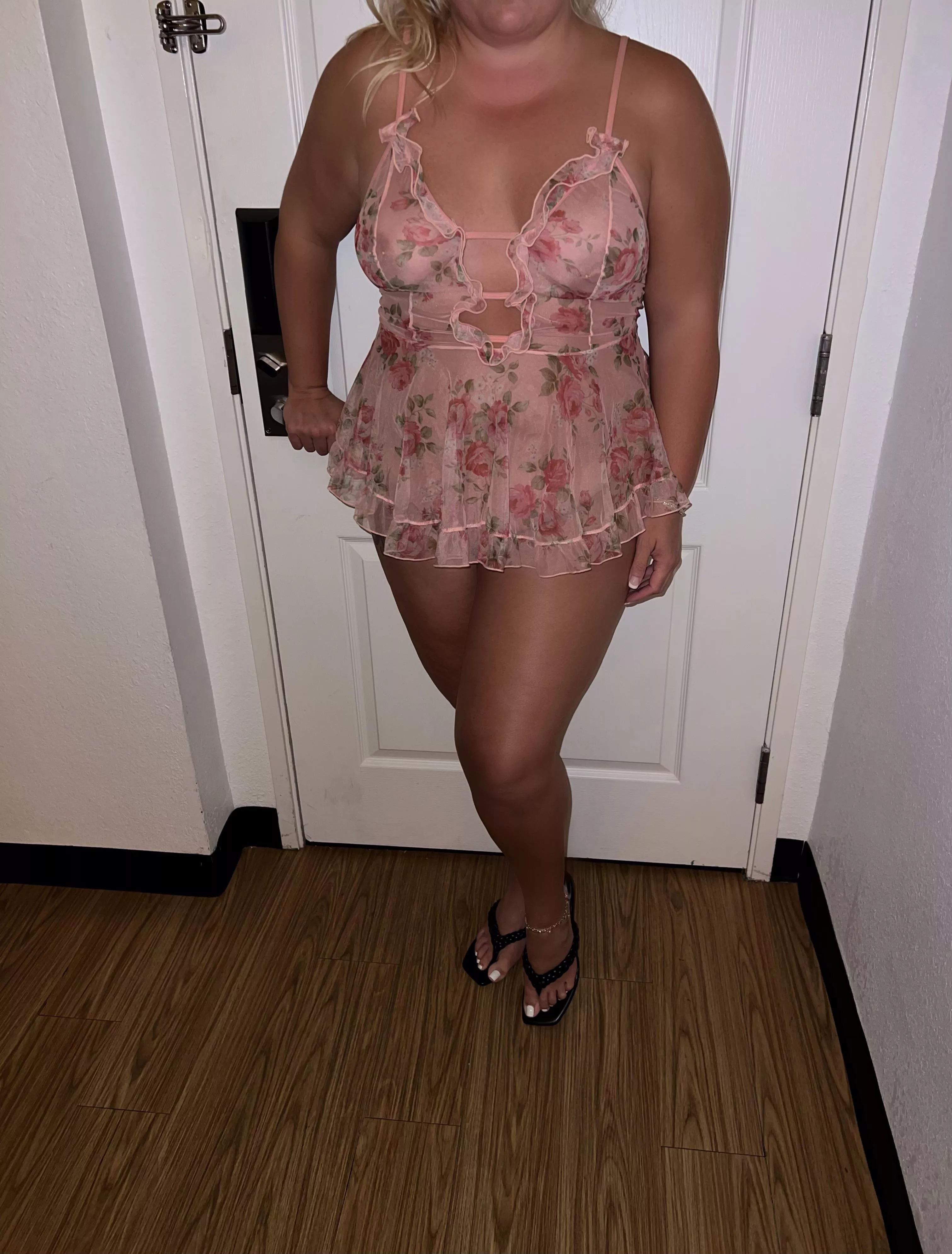 Did I mention I have a thing for married men;) 