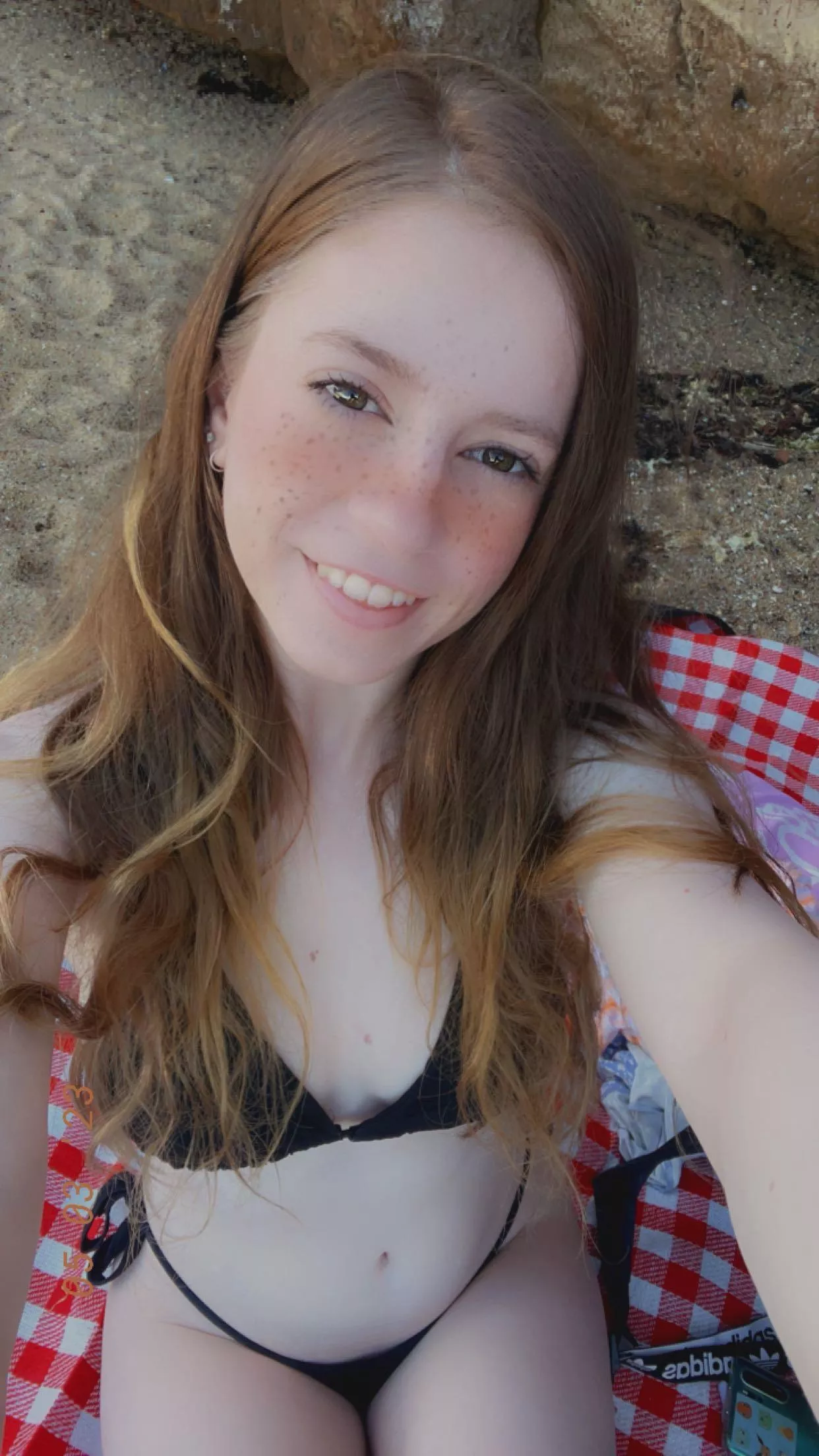 i hope i’m the cutest in your eyes 💞