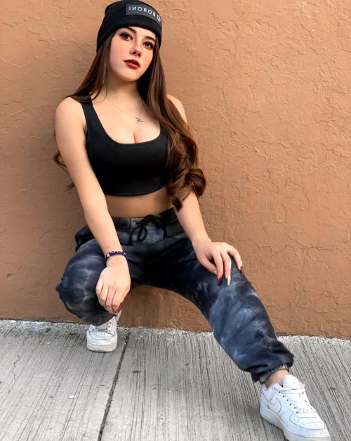 I know you can’t stop thinking about me