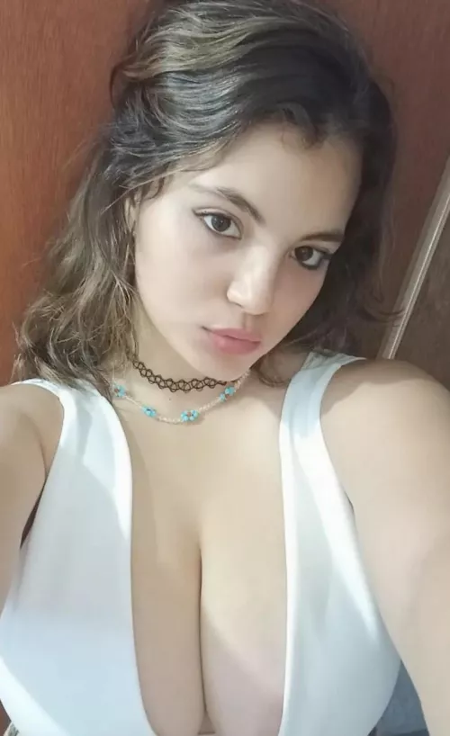 Just An 18yo Girl That Decided To Show Her Punky Side A Little!!!