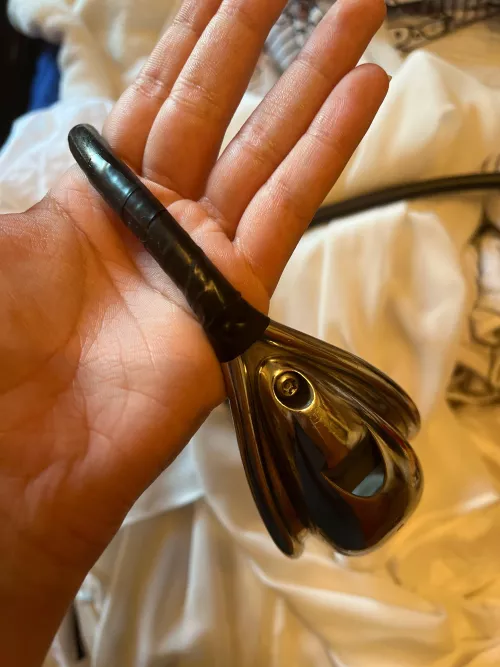 Locktober update: Never use cheap tape for the edges of your belt!! I got an allergic reaction… I usually use another tape, and last day I had to buy any tape because I was in a rush for locktober… Seems that I have allergy to this one.