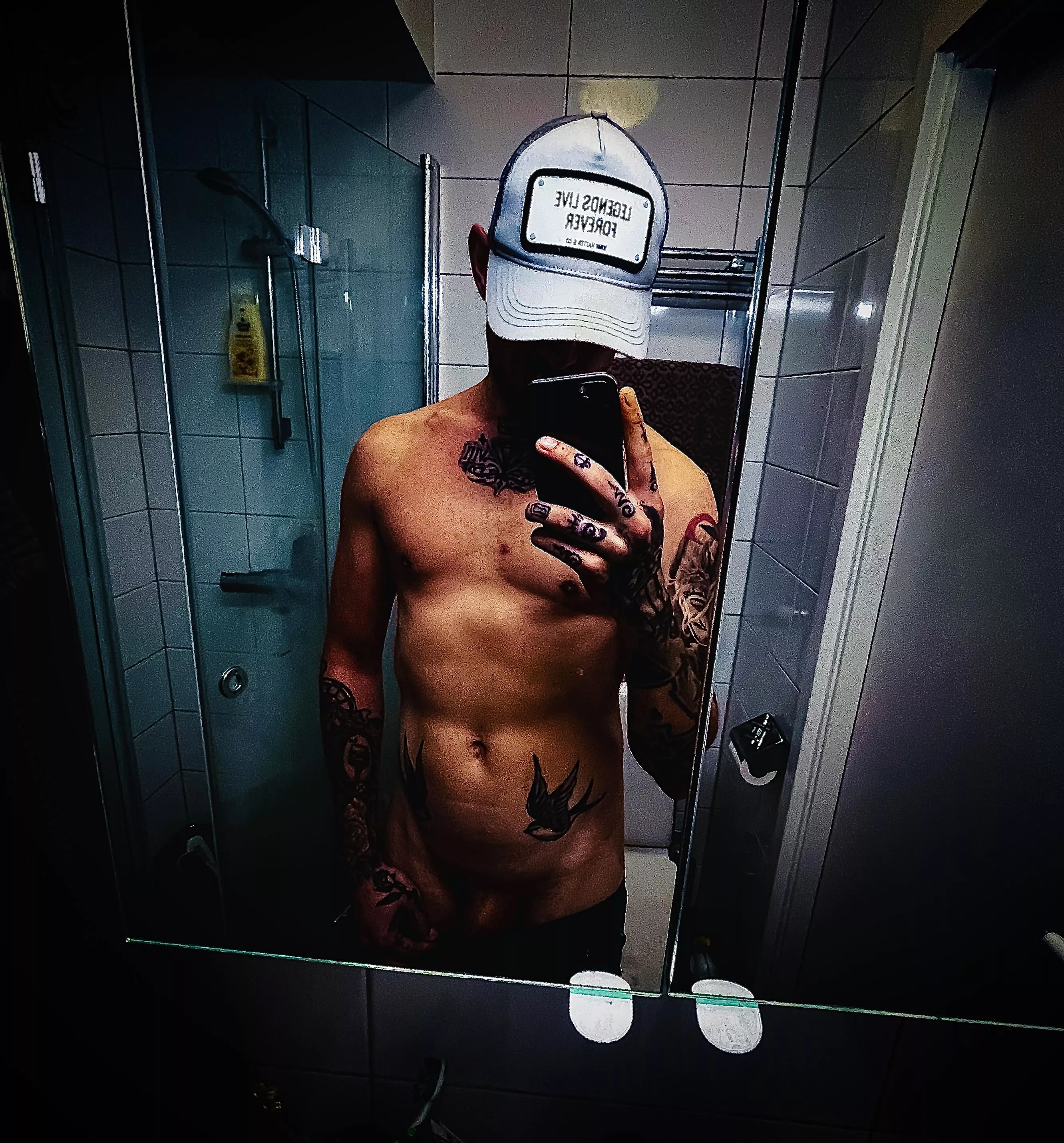 (M) want tips on nudes