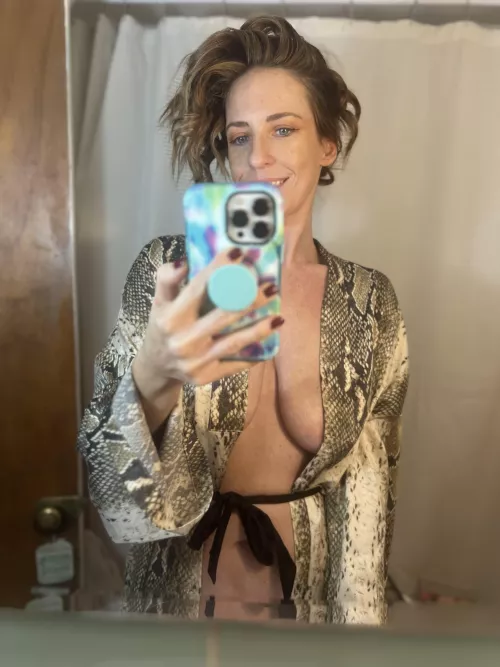 Mirror moments after a messy end