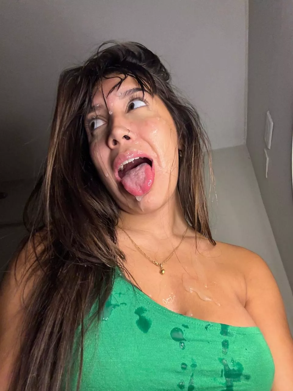 My best friend lasted exactly 19 seconds