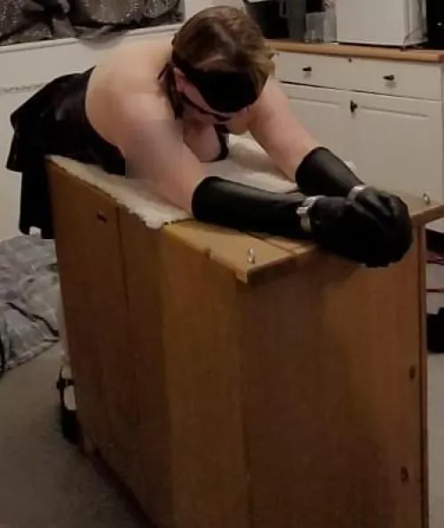 Nice to be placed in my manacles again. It's been a while and love the style of them. 