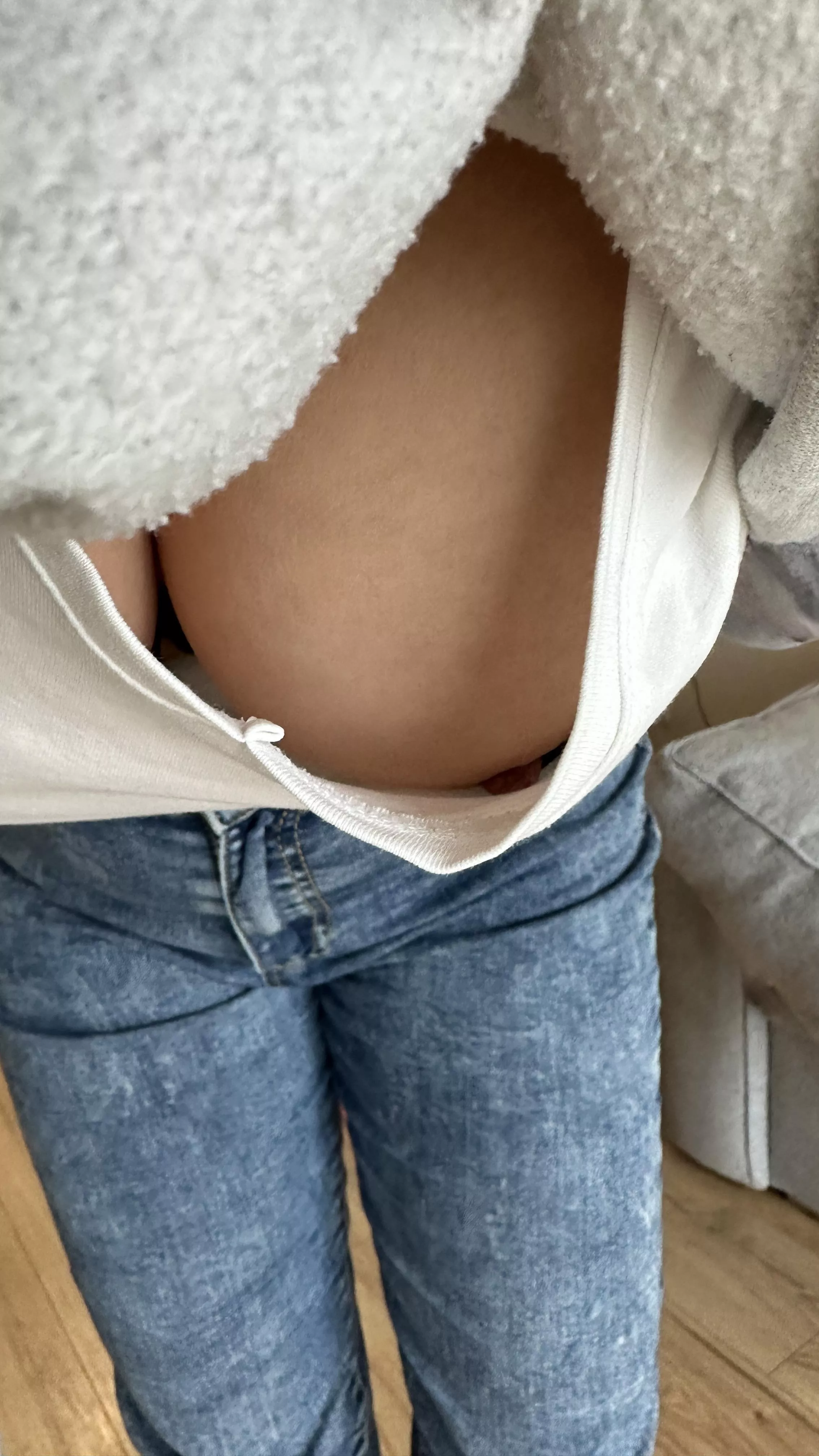 There is a heating failure at work, I have to hide this view, how quickly would you fix this problem so that I wouldn't have to sit in a sweater?