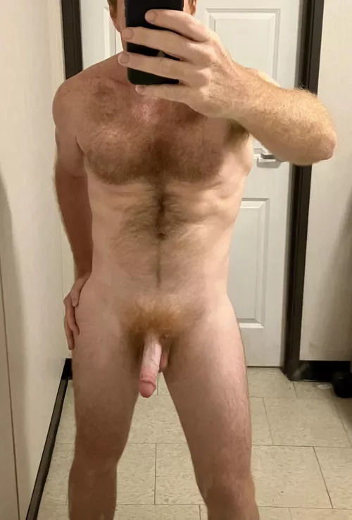 Would you give a single dad a chance? (43), 6’2 with some fur 😉