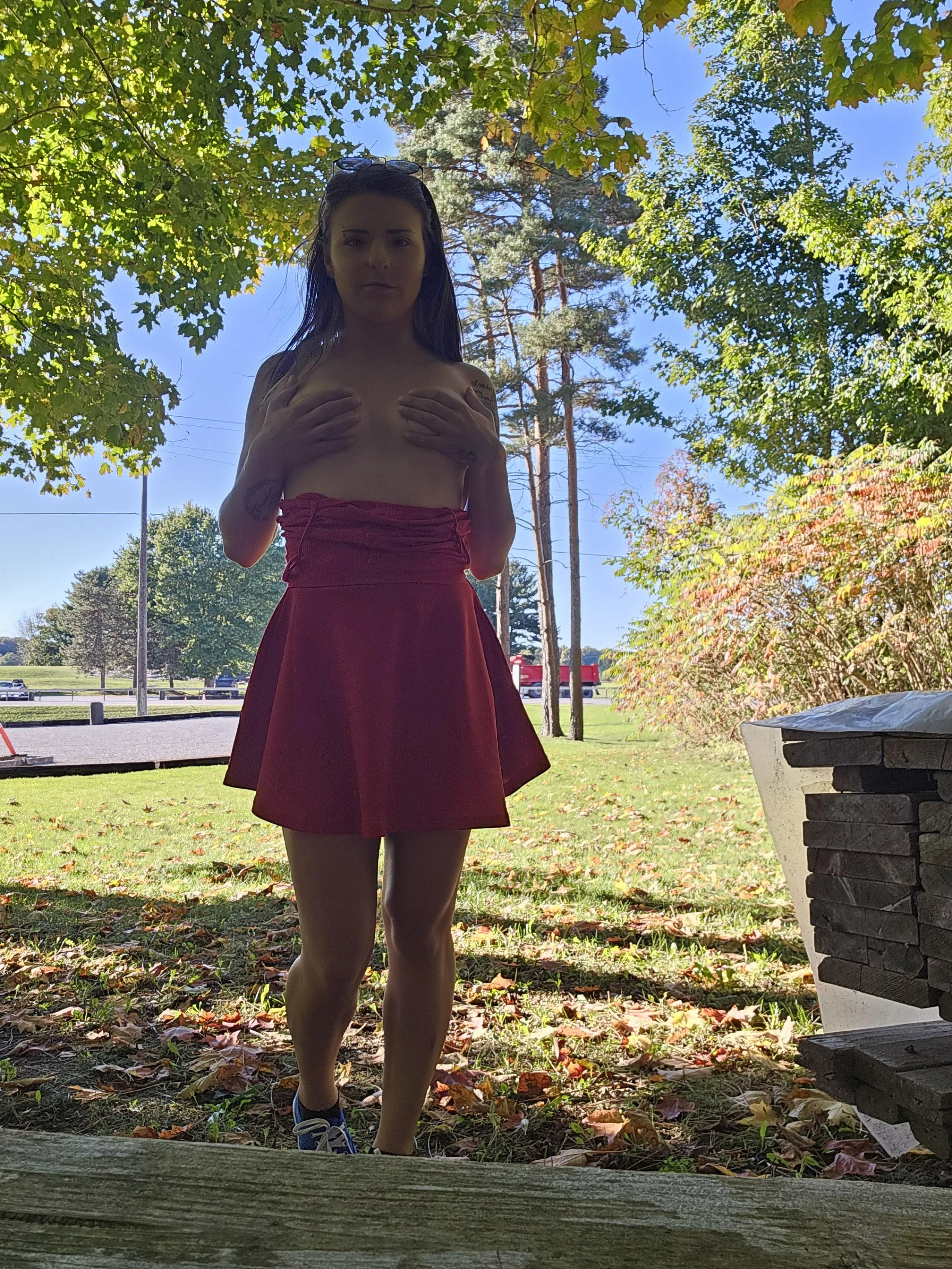 Yes the highway is right there!