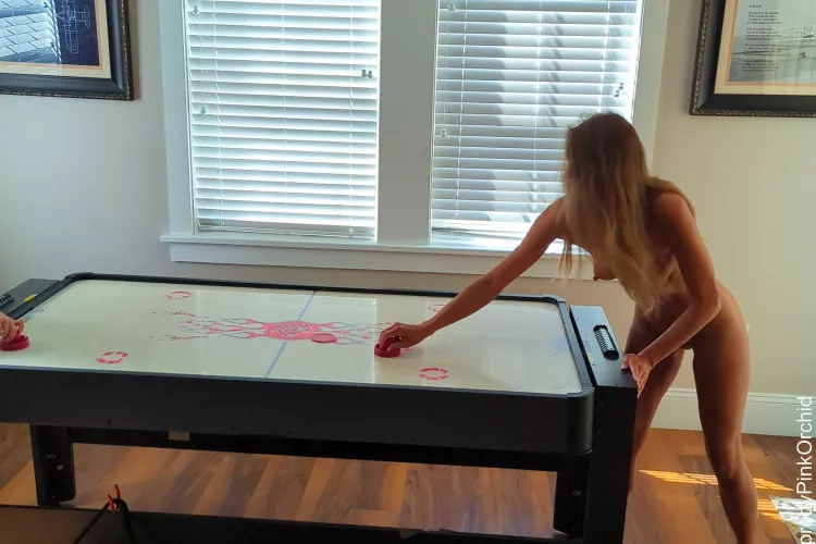 Air hockey