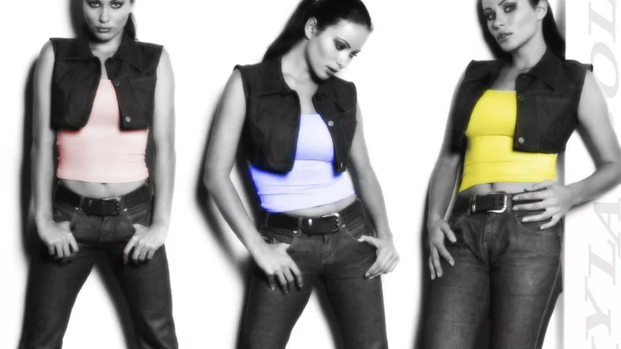 Anyone know this set? Seen it?