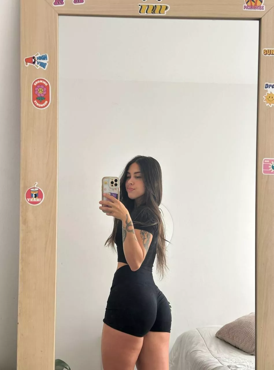 Black yoga shorts kind of day