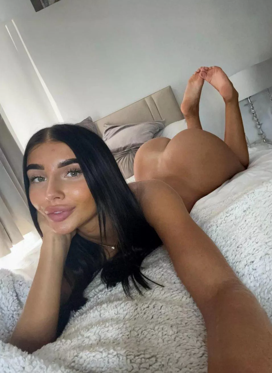 Do you want to get in bed with me and get naughty