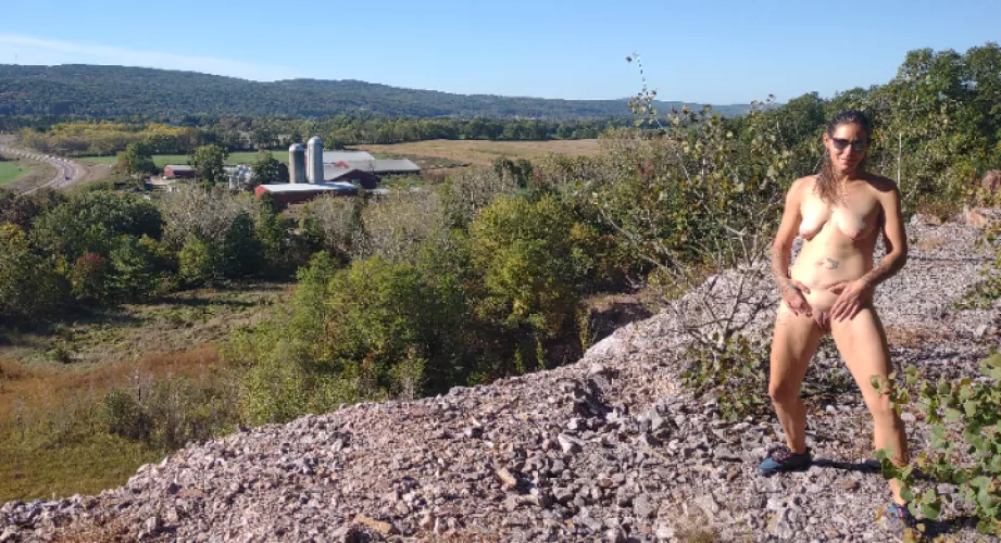 Happy and embarrassed to spread my lips up here