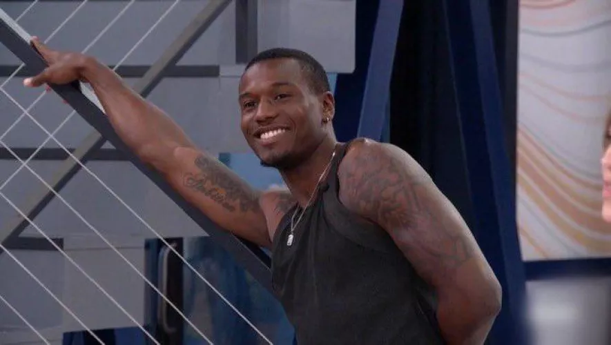 How the hell is this the first pic of cam in this subreddit shame on all of you