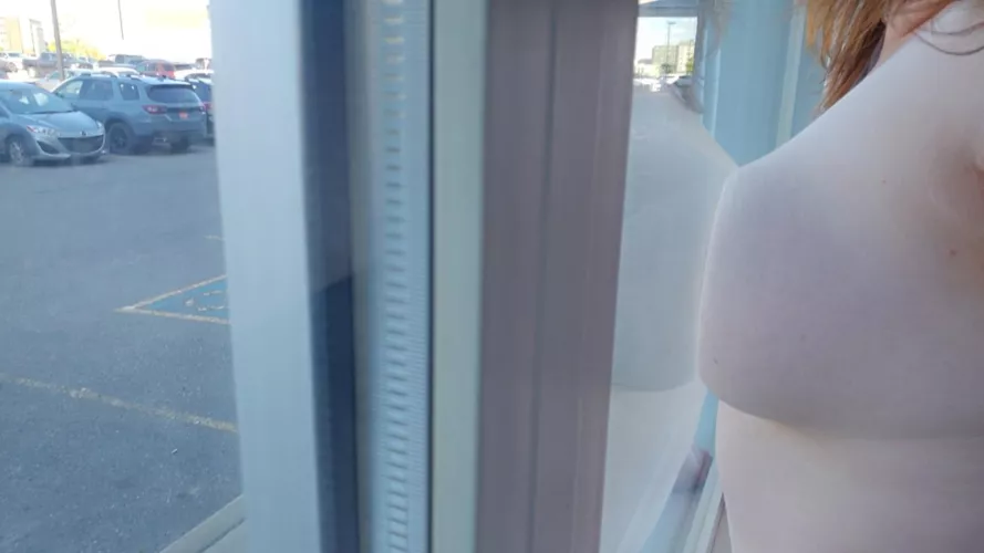 I wanted to get caught. The crowd outside enjoyed the show 