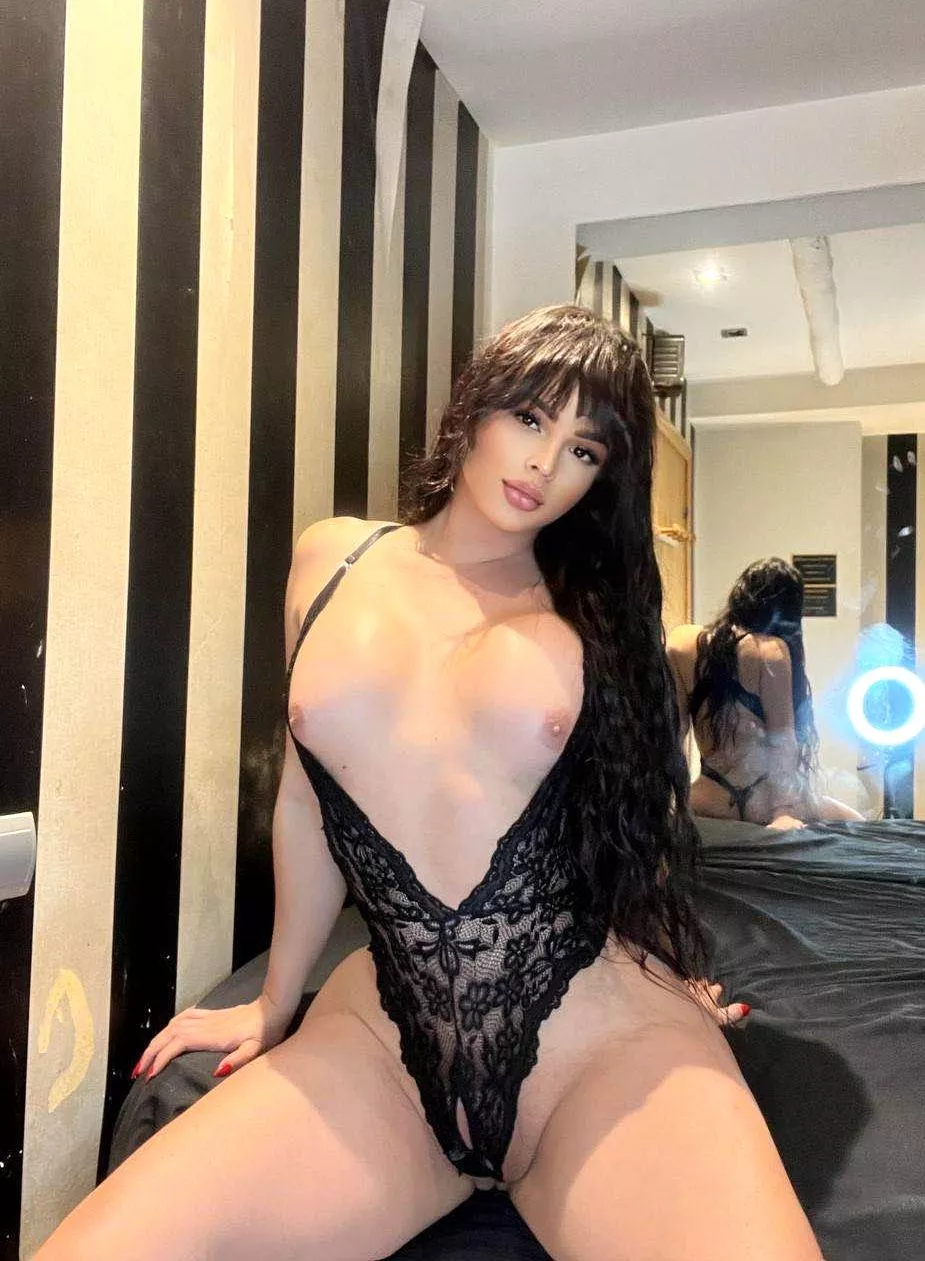 If your parents knew you were having sex with a trans girl, would they be disappointed? 🤭