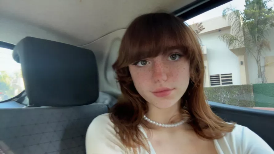 i’m really questioning myself if i look classy today
