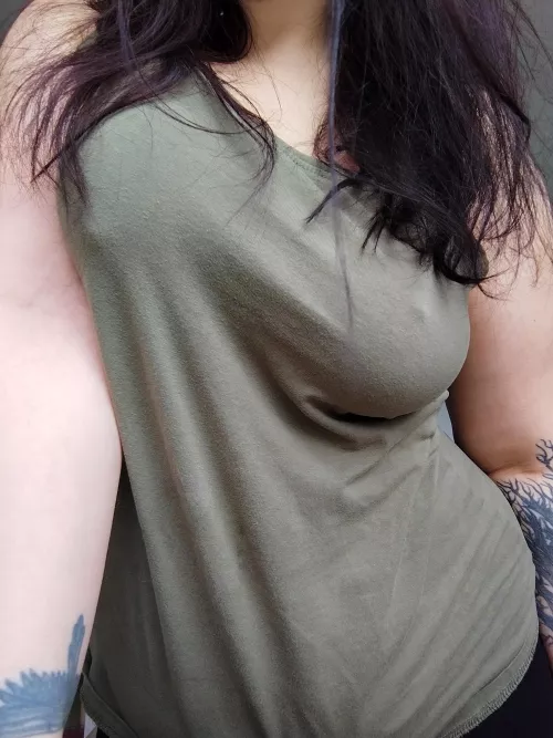 I'm wearing green today :)