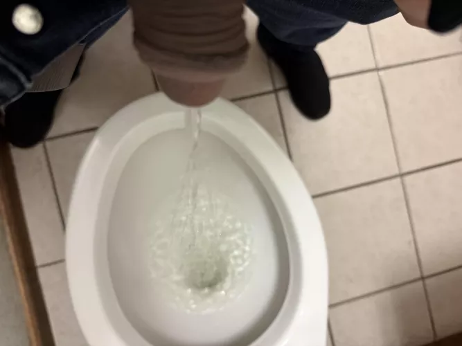 Perfect for drinking, beer and gin piss. 34 dms open 