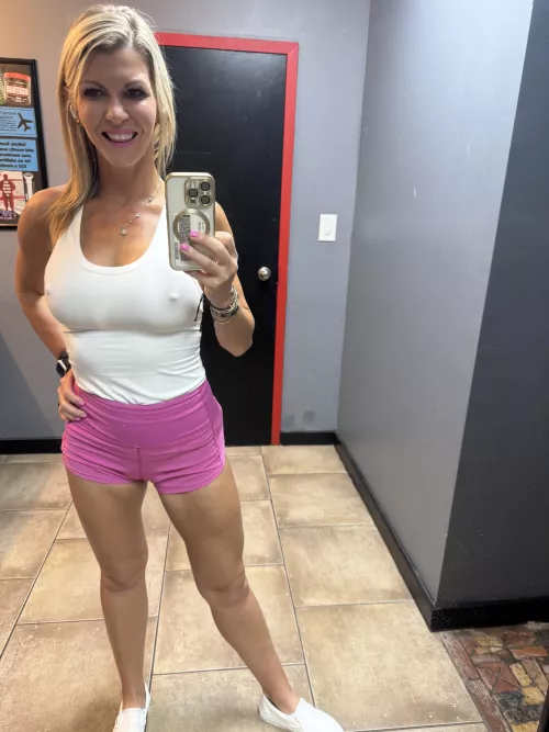 The gym is supposed to be a judgment free zone