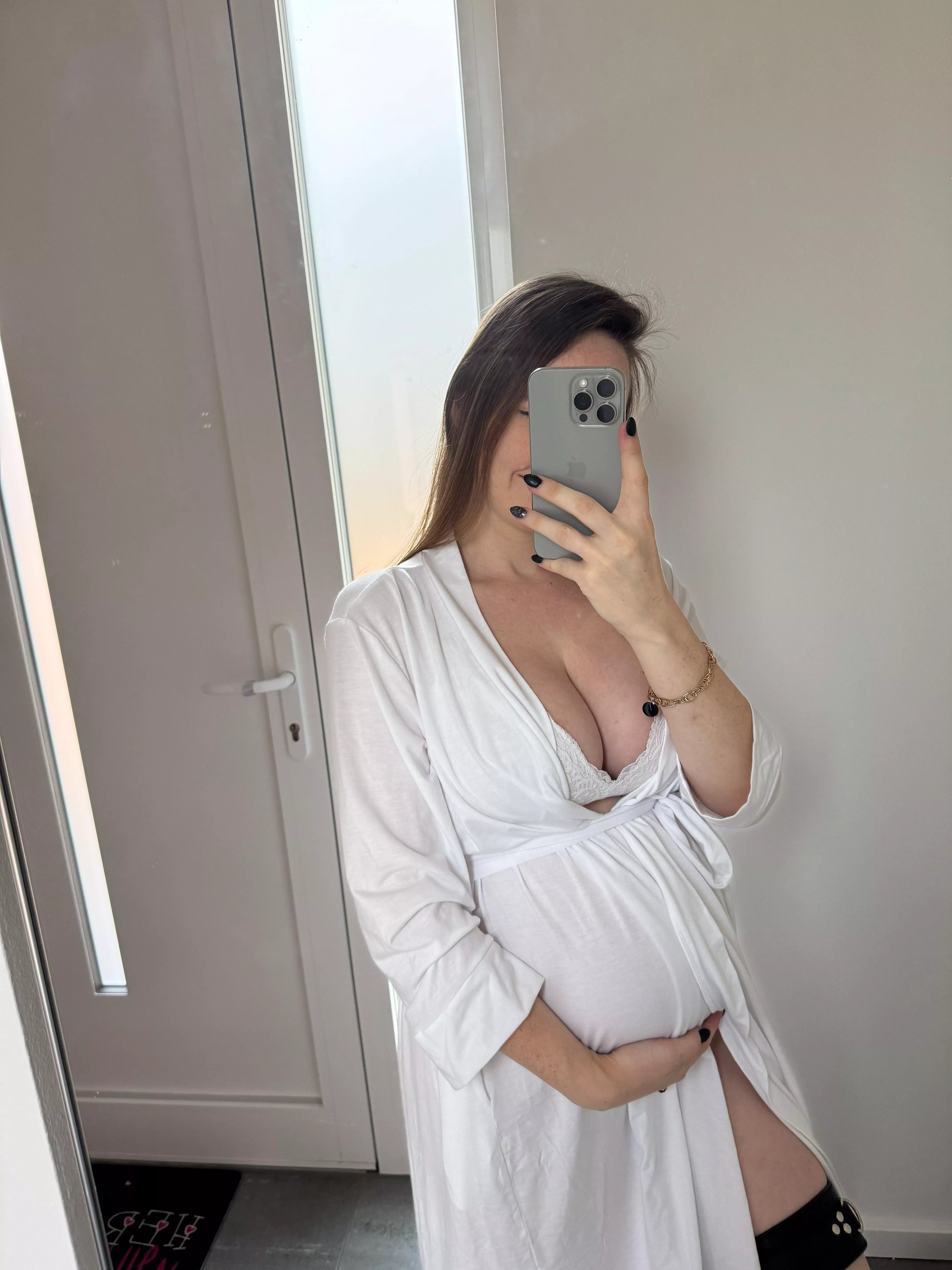 At first I suck, then you fuck