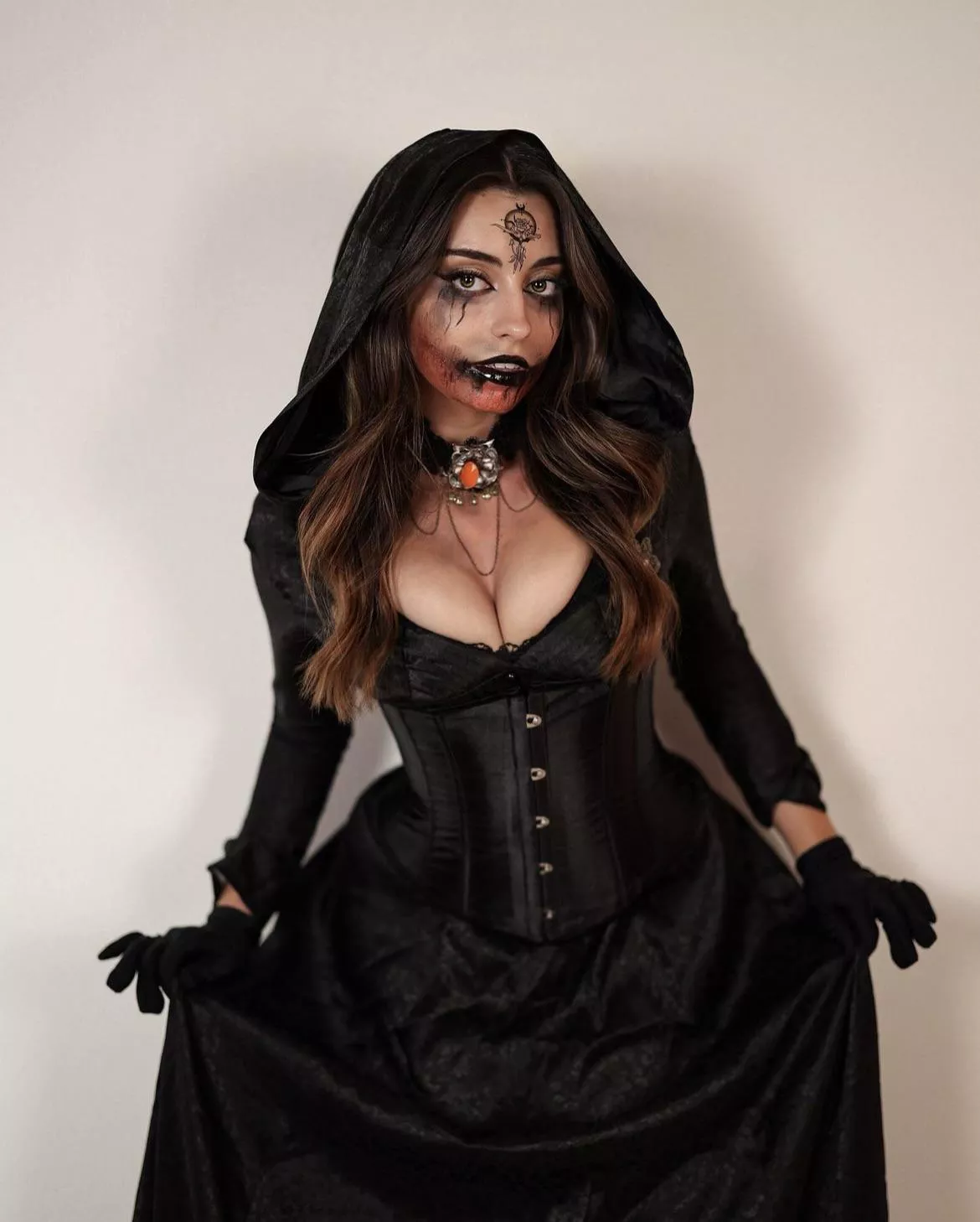 Cassandra Dimitrescu by Lea Martinez 