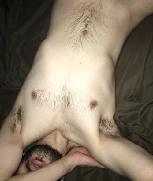 Good morning! ☀️ Does anyone like hairy Asians here?