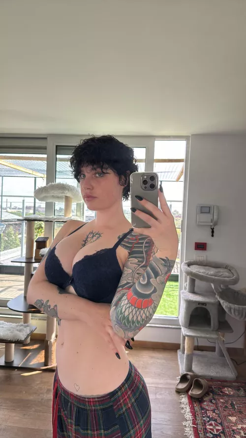 How do I look for a 22 year old ?