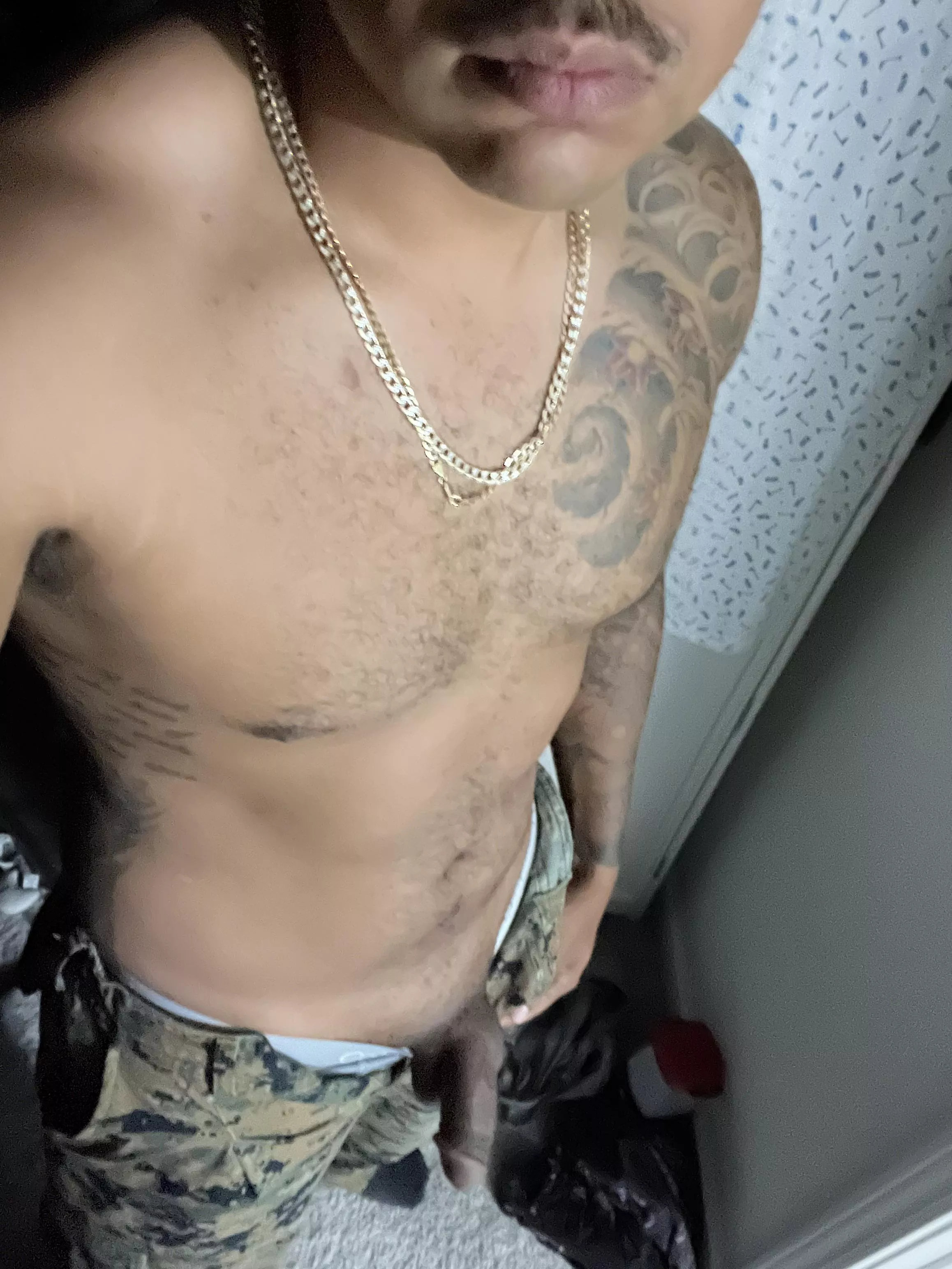 Monday blues help cheer me up😏