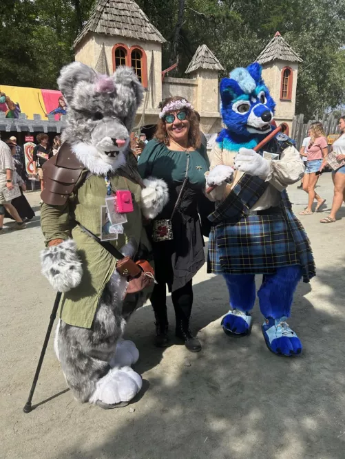 My mom said she wants to be queen of the furries