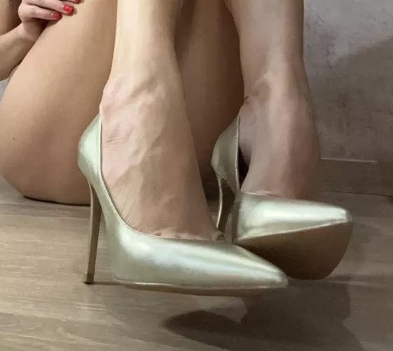 New heels, baby. Your type