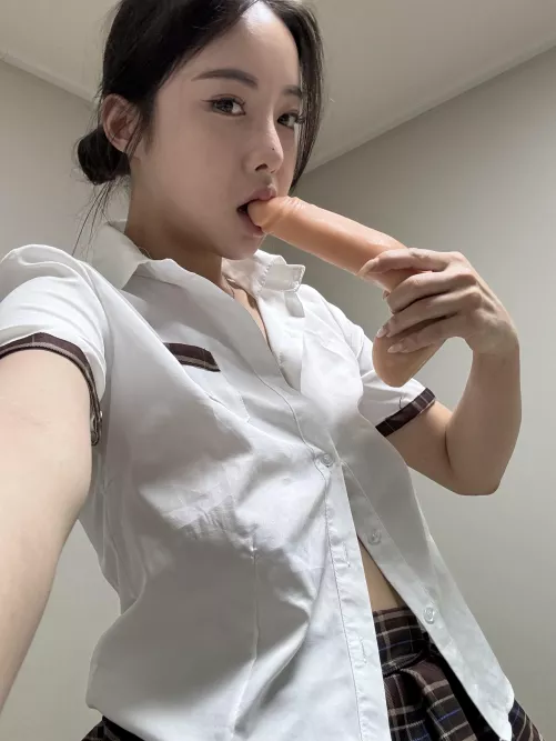 Will you help me with my assignments if I suck your cock?