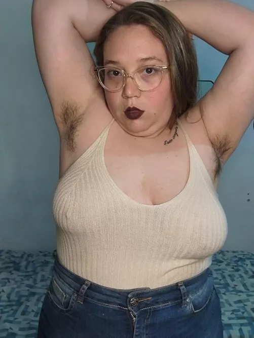 A little bit of pheromones to start the week off right;) 