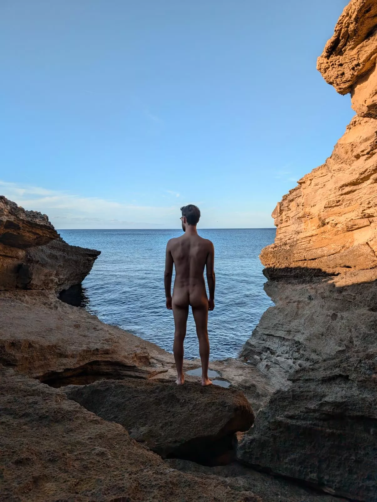 Caves and coastlines 